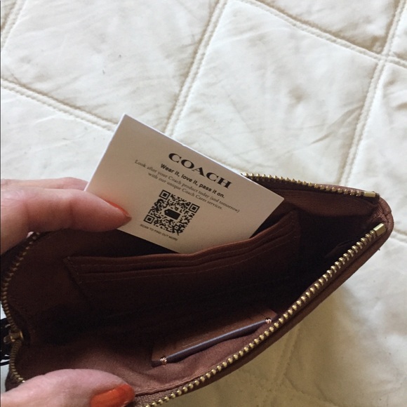 Coach Disney wristlet - Picture 6 of 7